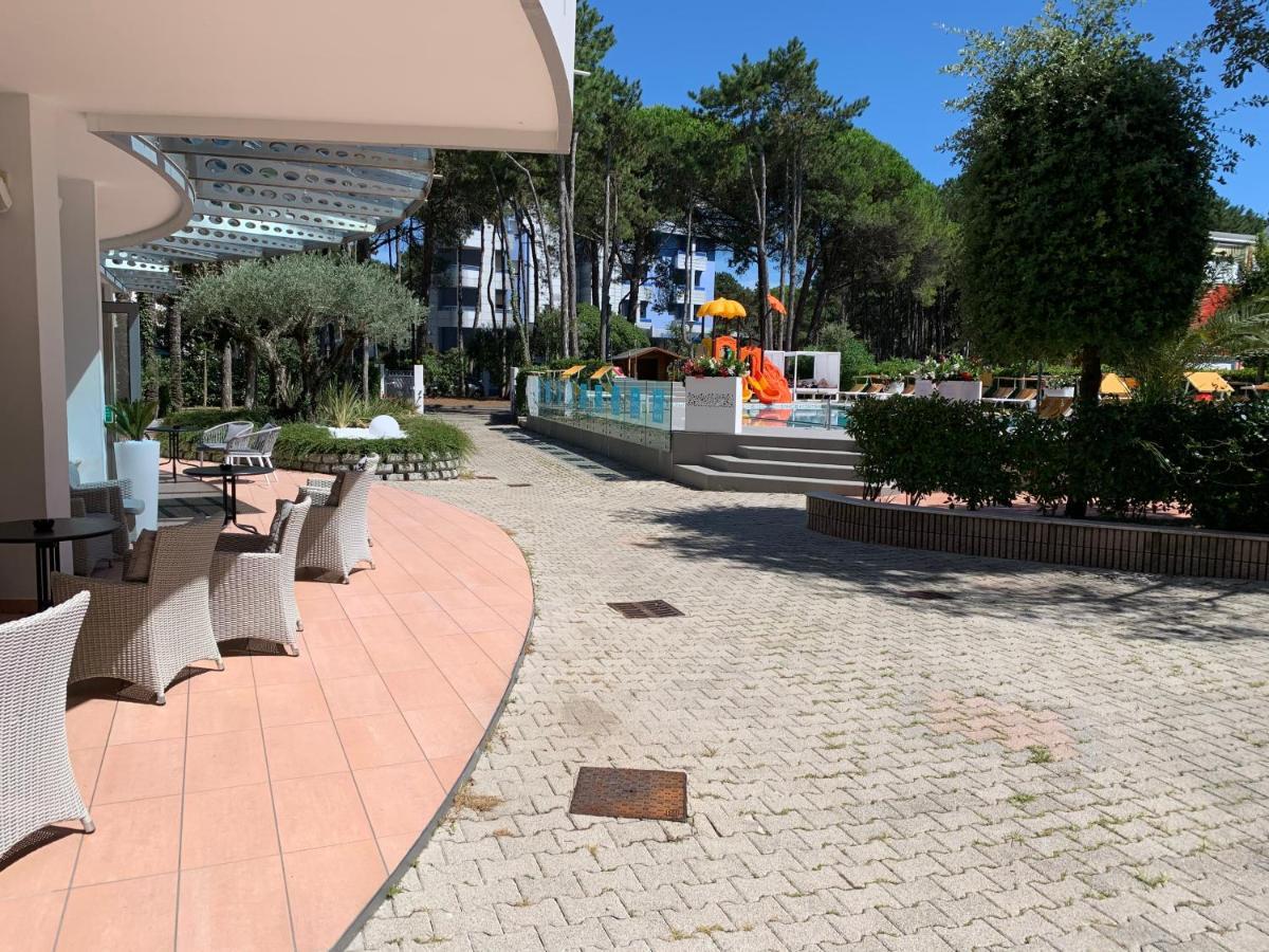 Hotel Franz Bibione Exterior foto