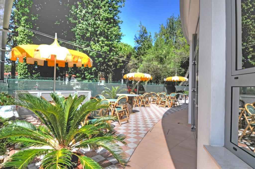 Hotel Franz Bibione Exterior foto